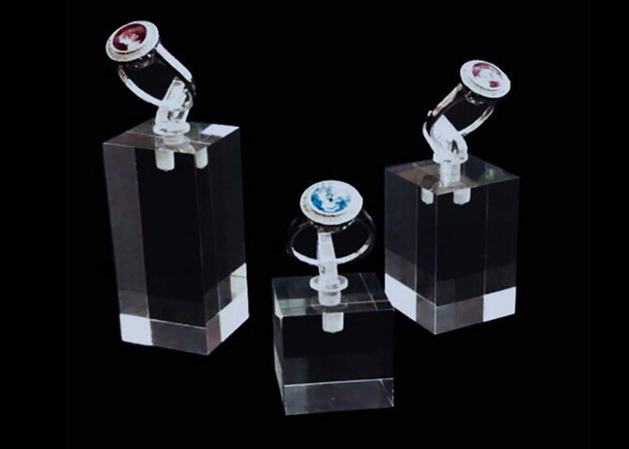 Durable Acrylic Jewellery Display Stands Clear Acrylic Ring Holder For Shops